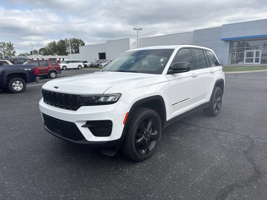 2023 Jeep Grand Cherokee Altitude 4x4
