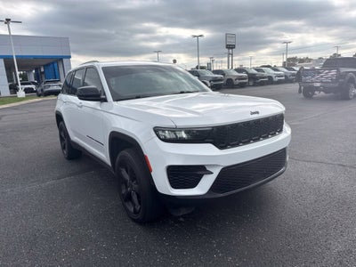 2023 Jeep Grand Cherokee Altitude 4x4