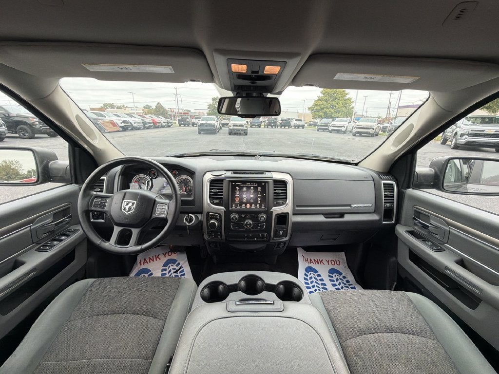 2017 RAM 1500 Big Horn Crew Cab 4x4 6'4" Box