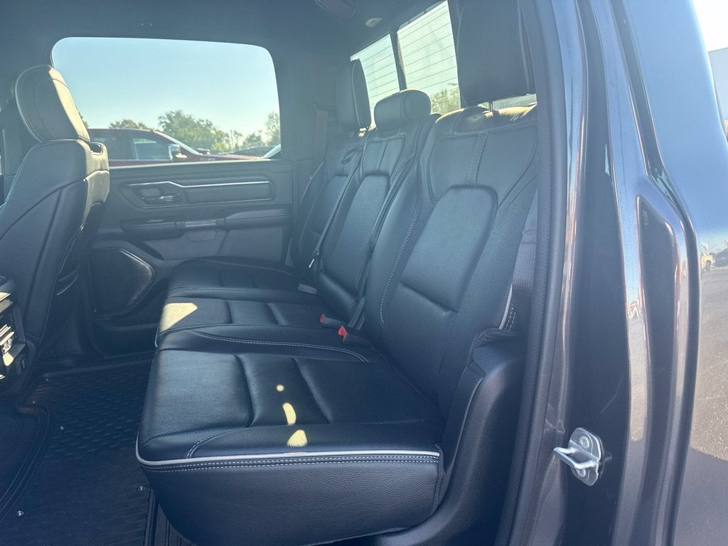 2023 RAM 1500 Limited Crew Cab 4x4 5'7" Box