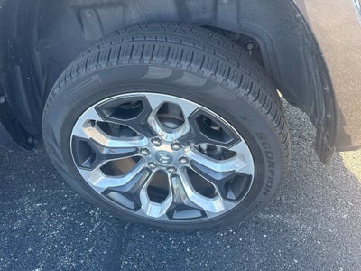 2023 RAM 1500 Limited Crew Cab 4x4 5'7" Box