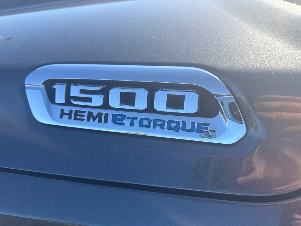 2023 RAM 1500 Limited Crew Cab 4x4 5'7" Box