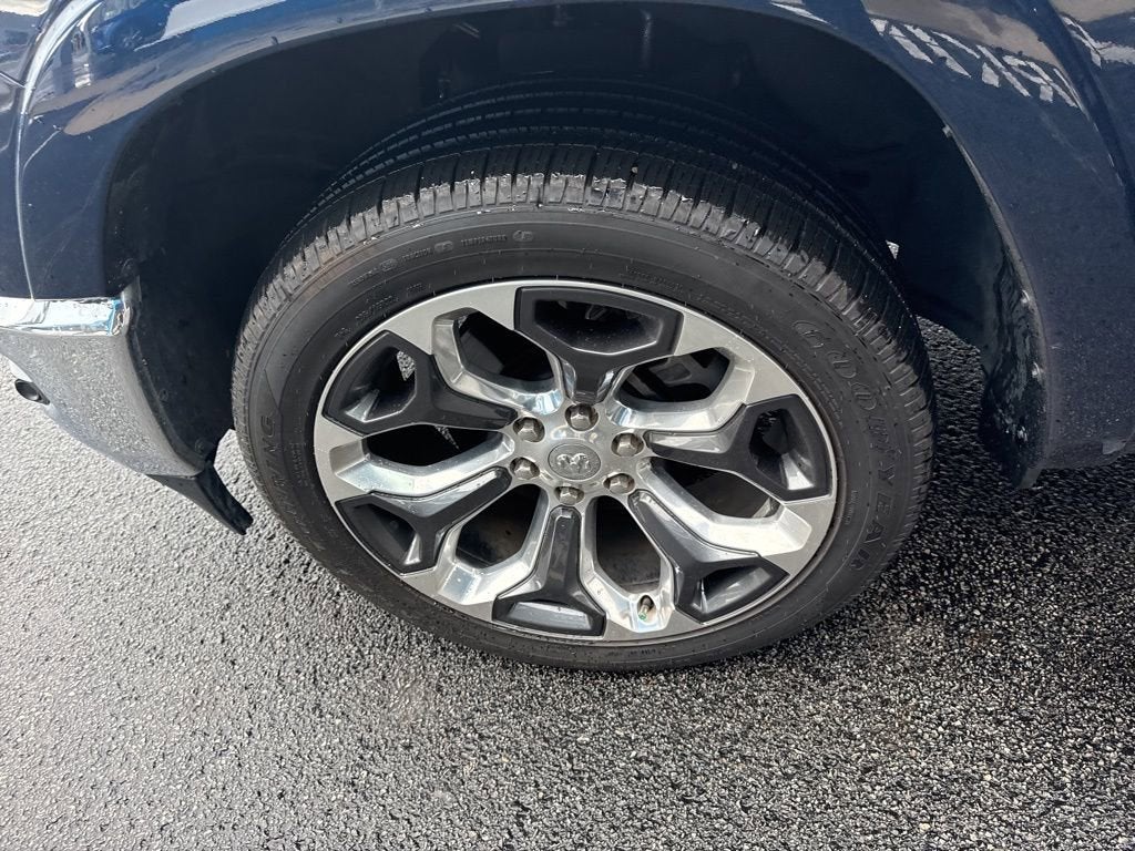 2020 RAM 1500 Limited Crew Cab 4x4 5'7" Box