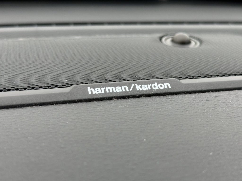 2023 RAM 1500 Laramie Crew Cab 4x4 5'7" Box