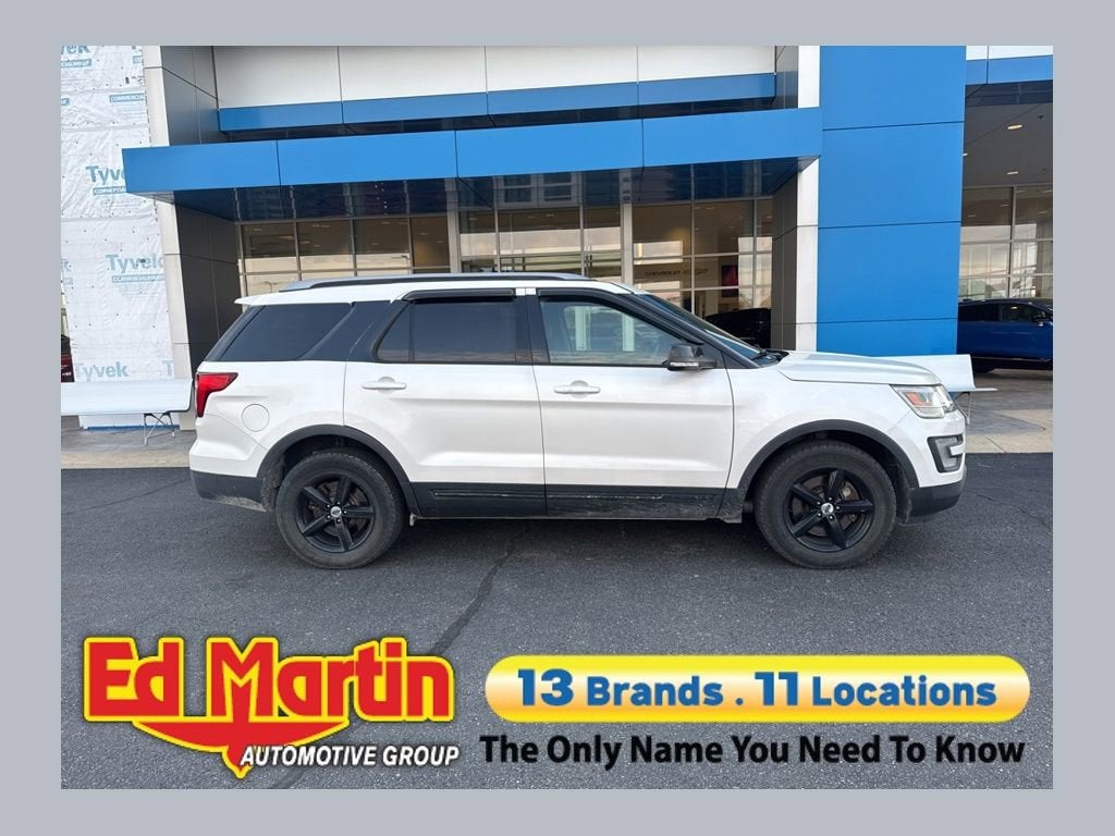 2016 Ford Explorer XLT 4WD's photo