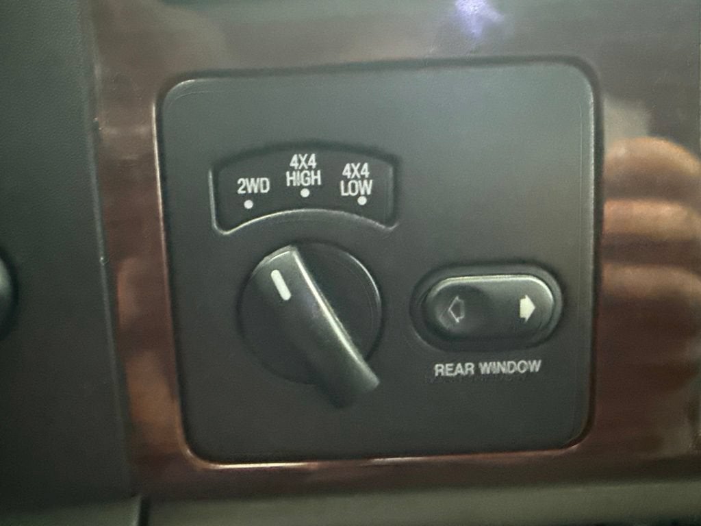 2006 Ford Super Duty F-350 SRW XL