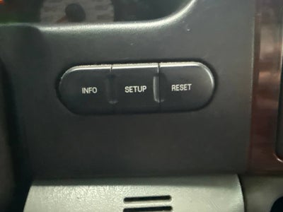 2006 Ford Super Duty F-350 SRW XL