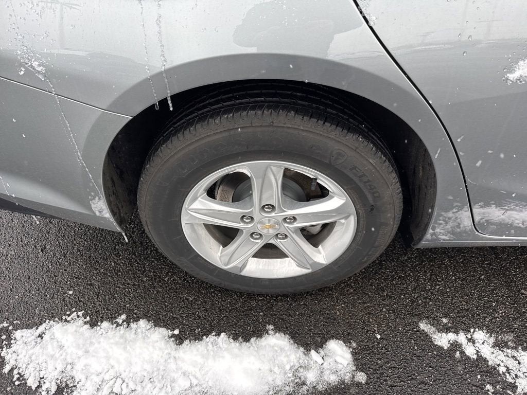 2025 Chevrolet Malibu LS