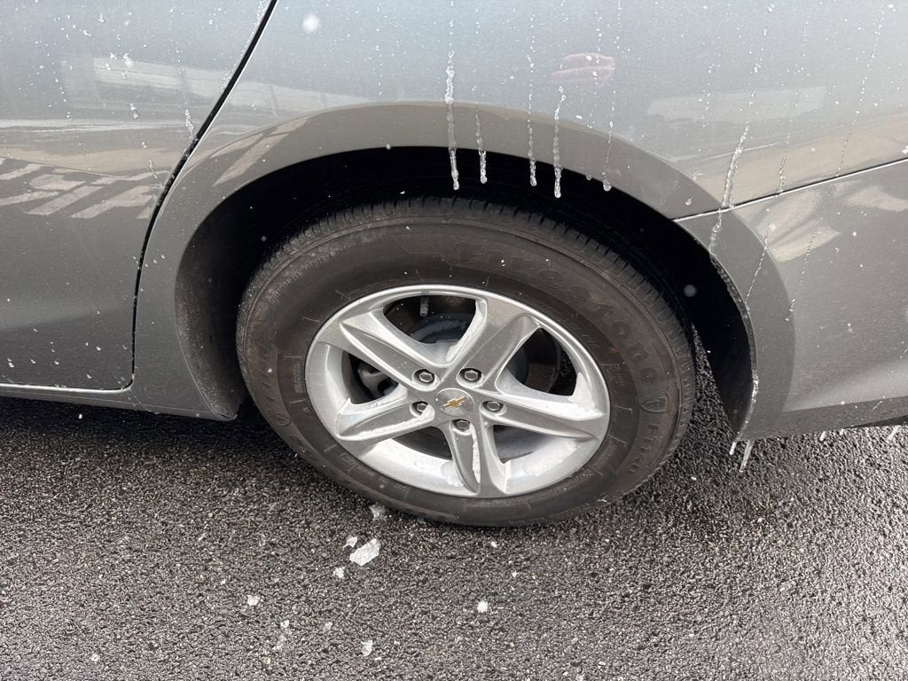 2025 Chevrolet Malibu LS