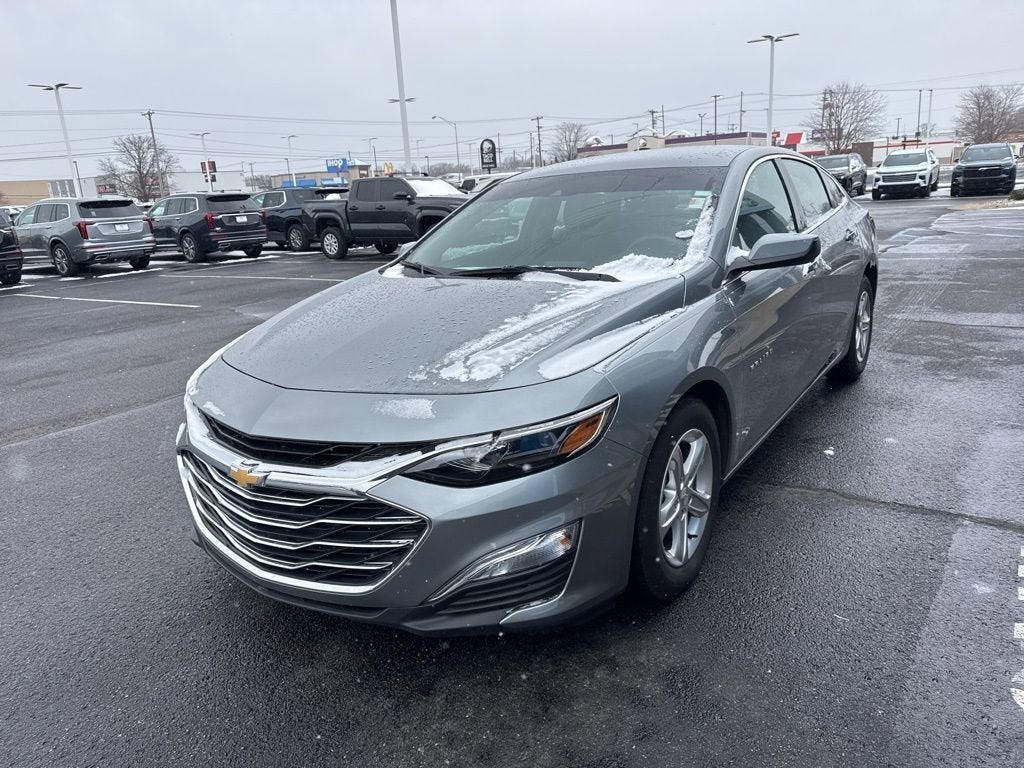 2025 Chevrolet Malibu LS