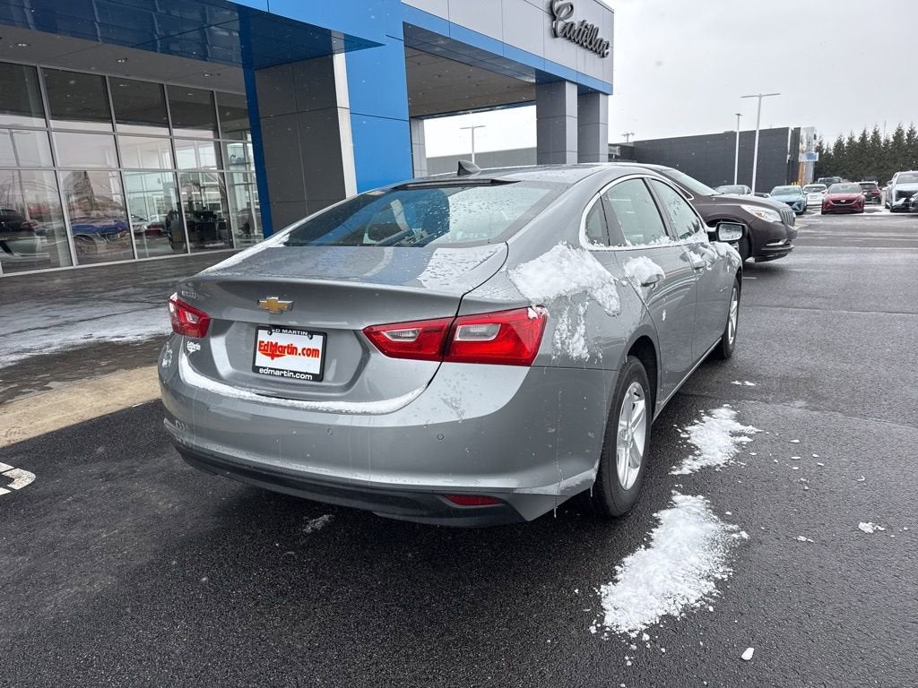 2025 Chevrolet Malibu LS