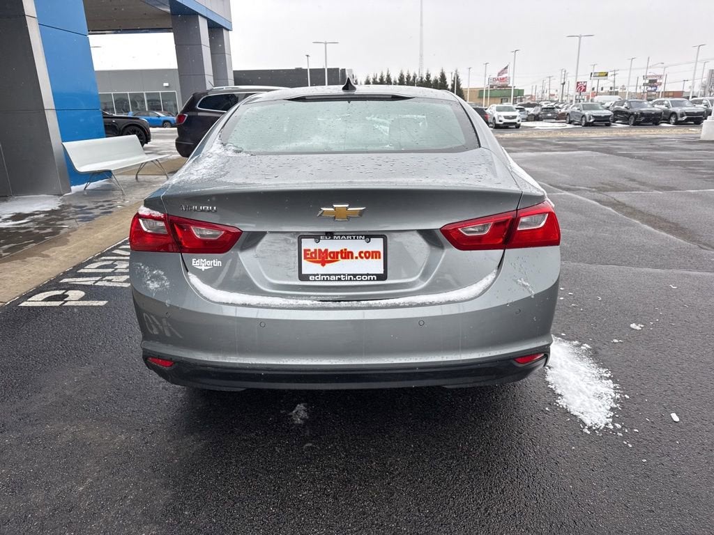 2025 Chevrolet Malibu LS