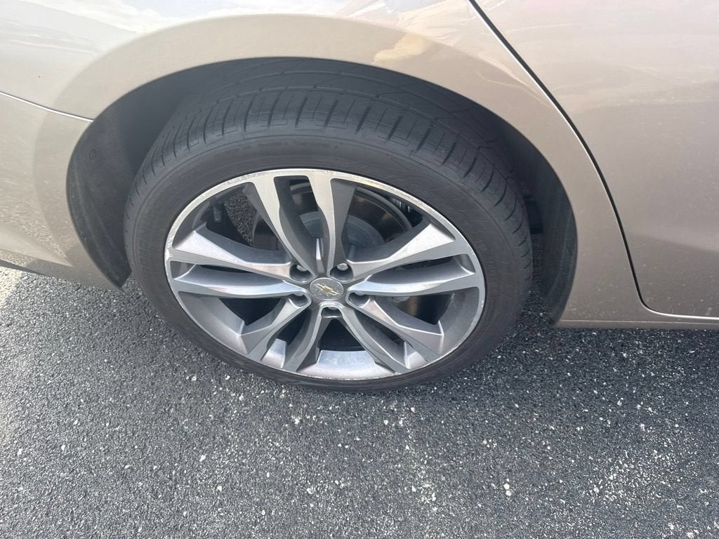 2024 Chevrolet Malibu 2LT