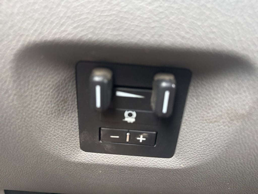 2012 Chevrolet Silverado 3500 HD Chassis Cab WT