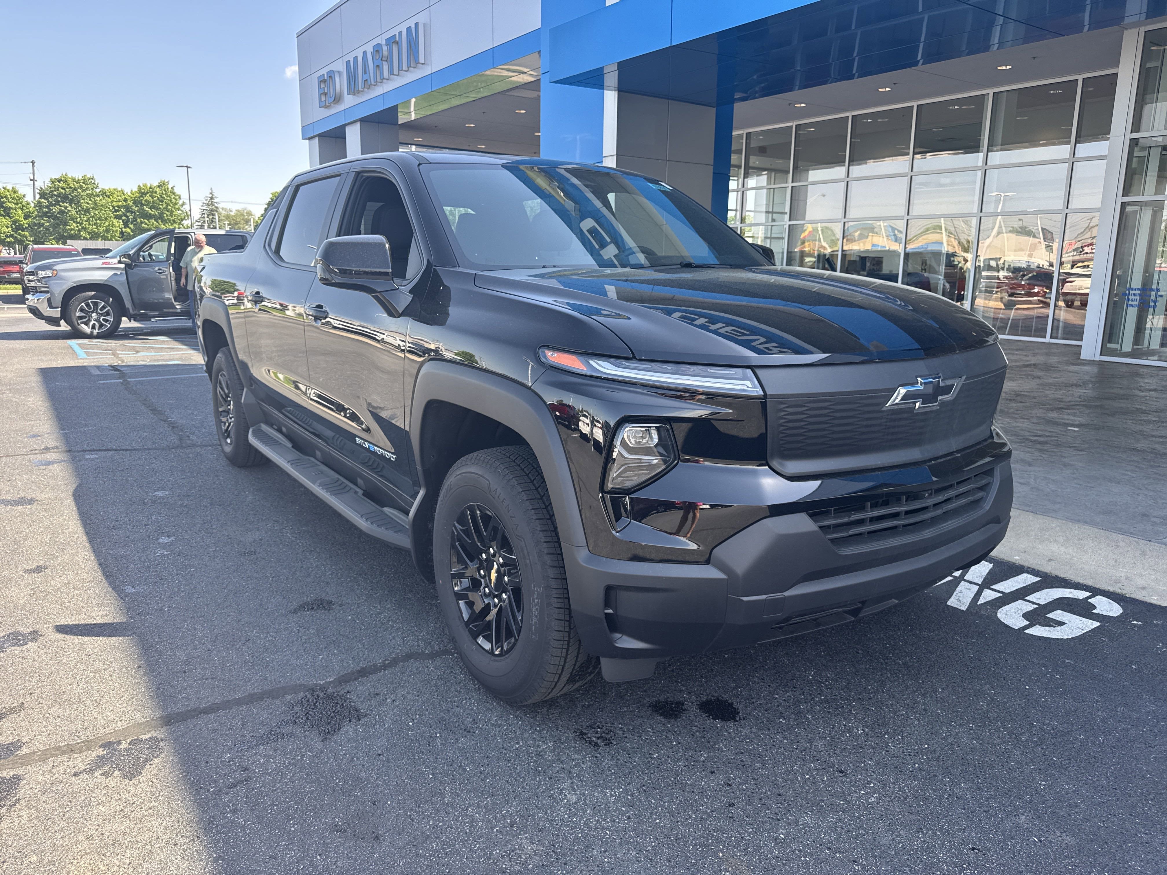 2024 Chevrolet Silverado EV Work Truck