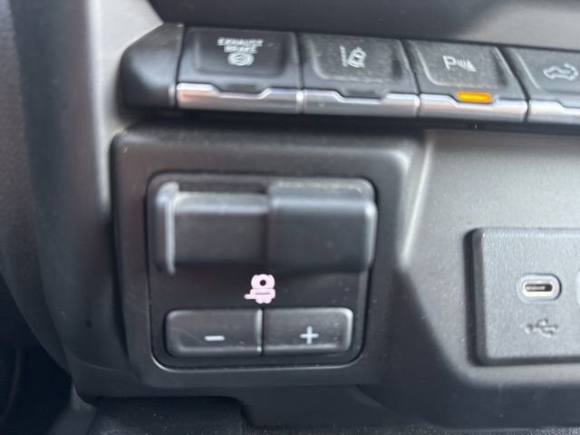 2022 Chevrolet Silverado 3500 HD High Country DRW