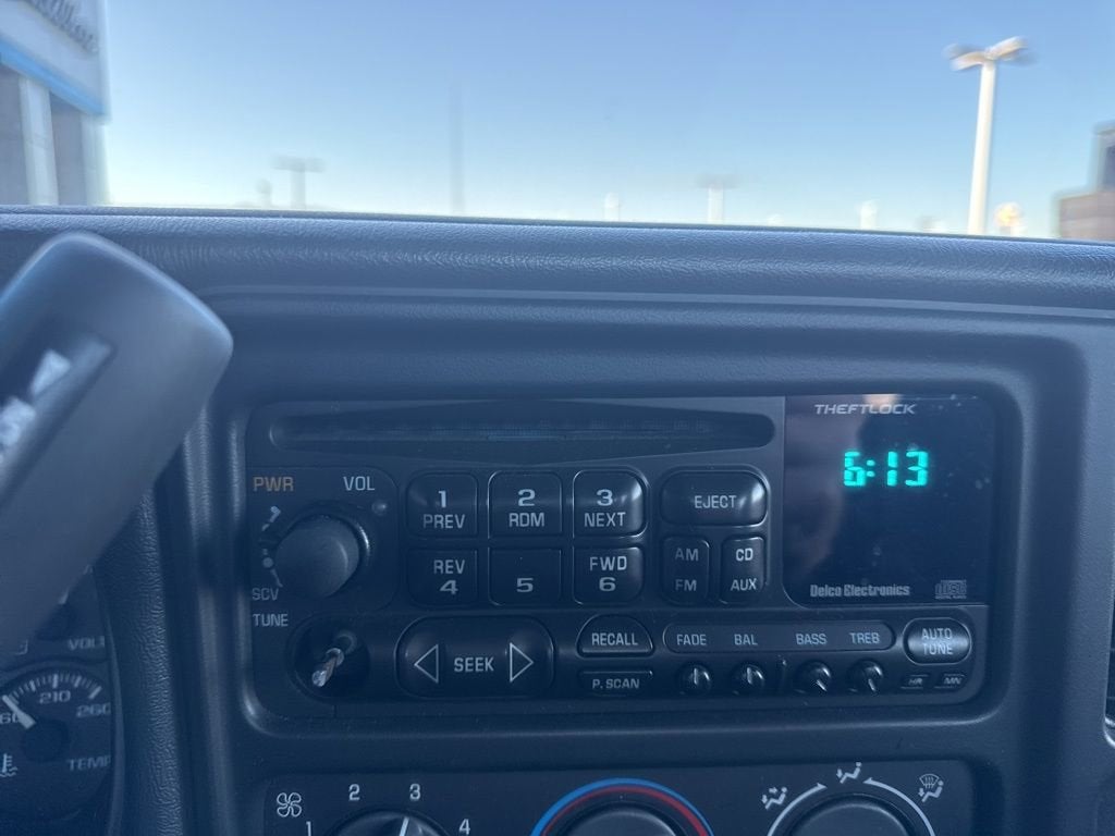 2002 Chevrolet Silverado 1500 LS