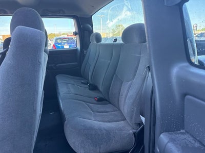 2003 Chevrolet Silverado 1500 Base