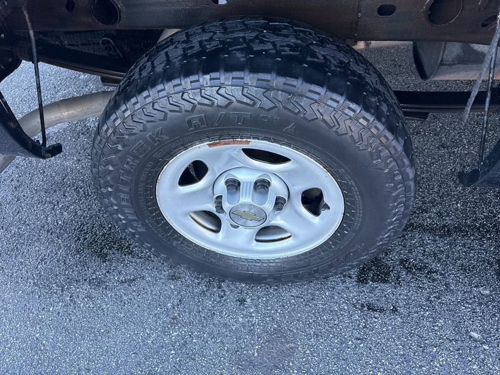 2003 Chevrolet Silverado 1500 Base