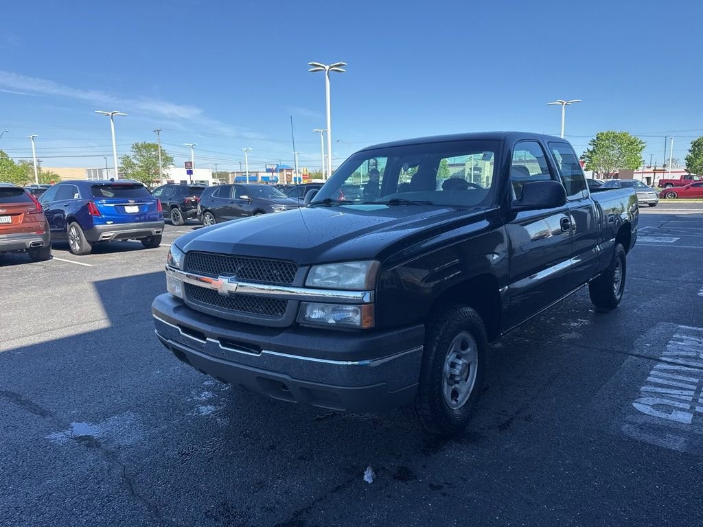 2003 Chevrolet Silverado 1500 Base