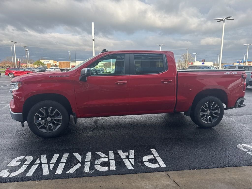 2022 Chevrolet Silverado 1500 LT (2FL)