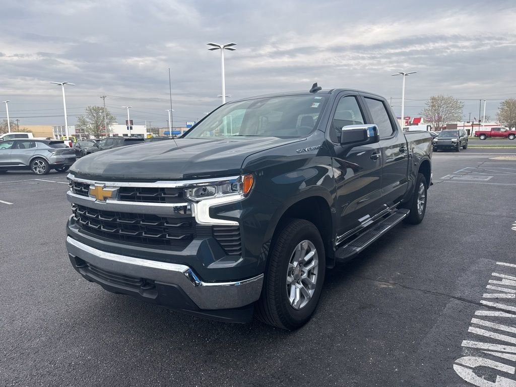 2025 Chevrolet Silverado 1500 LT (2FL)