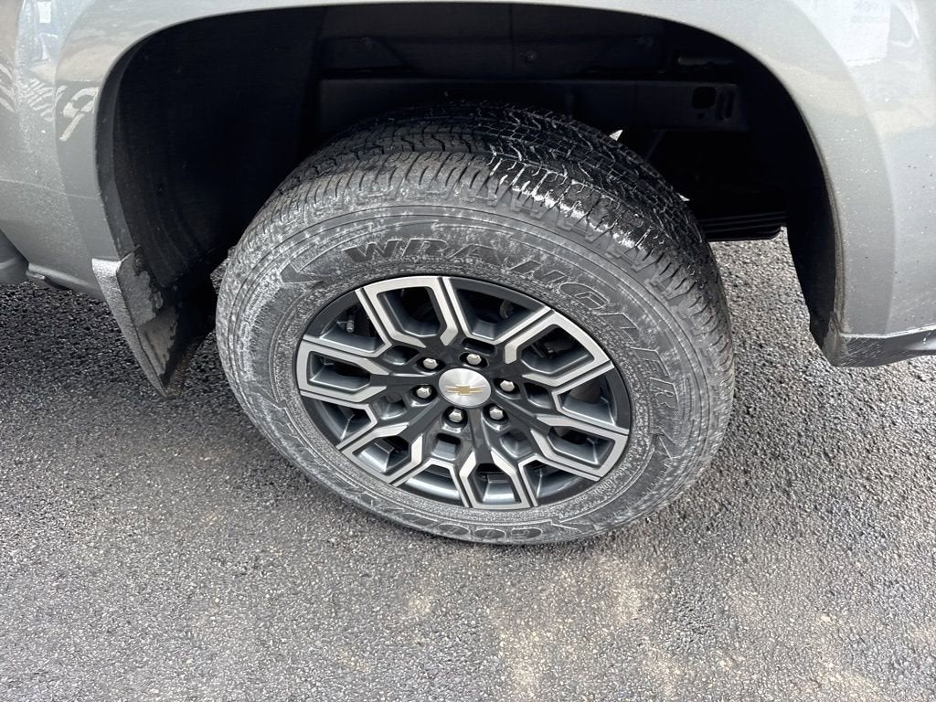 2024 Chevrolet Colorado LT