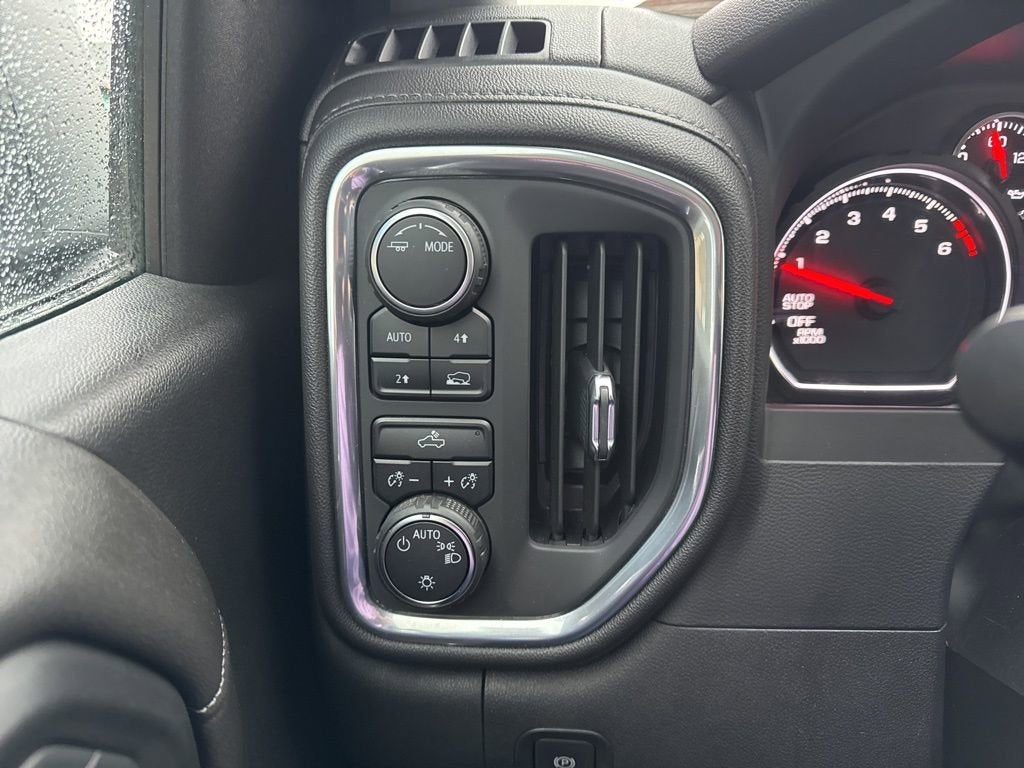 2022 Chevrolet Silverado 1500 LTD LT (2FL)