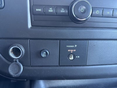 2014 Chevrolet Express Cargo 2500 2500 RWD 135"