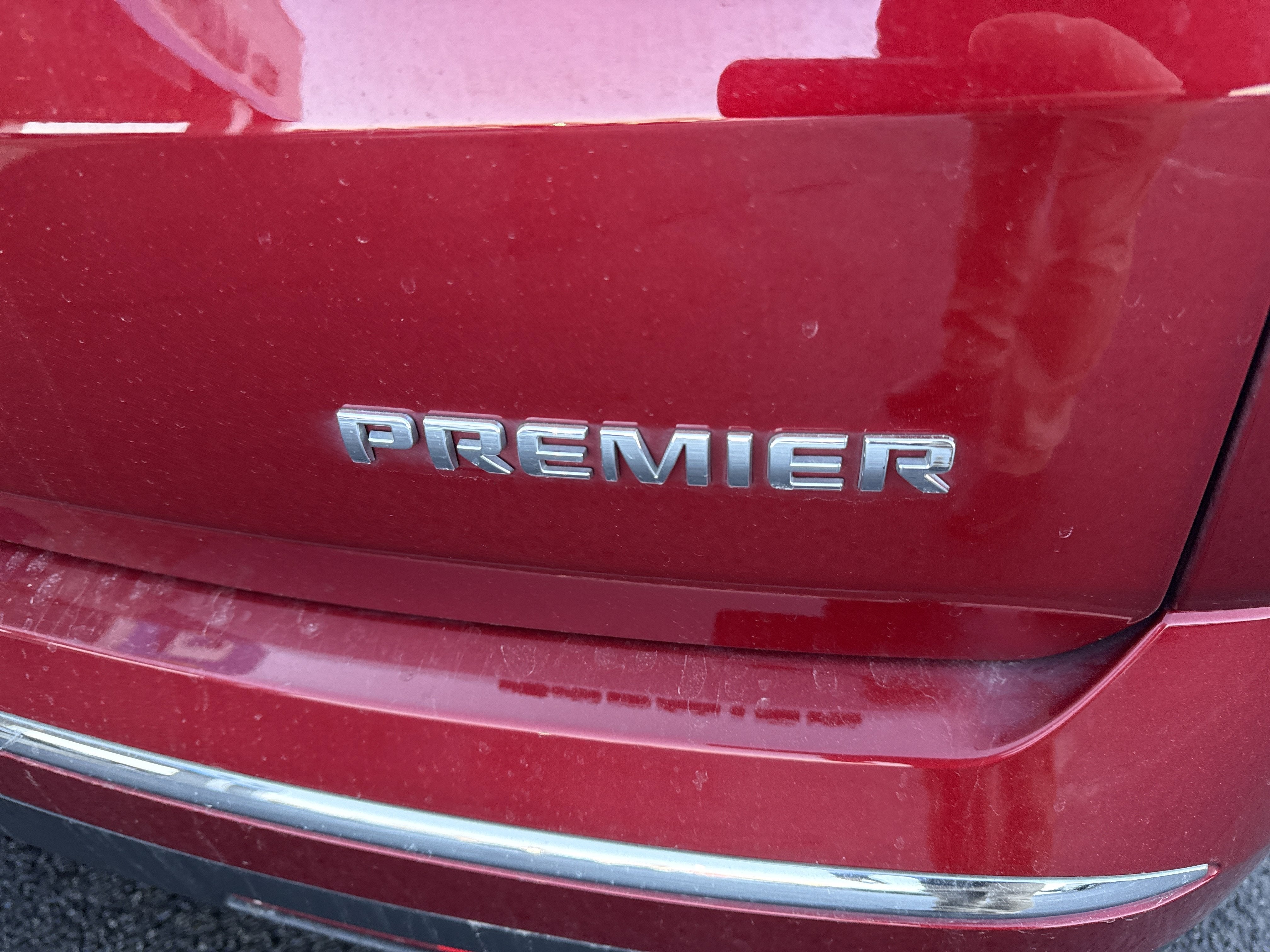 2023 Chevrolet Traverse Premier