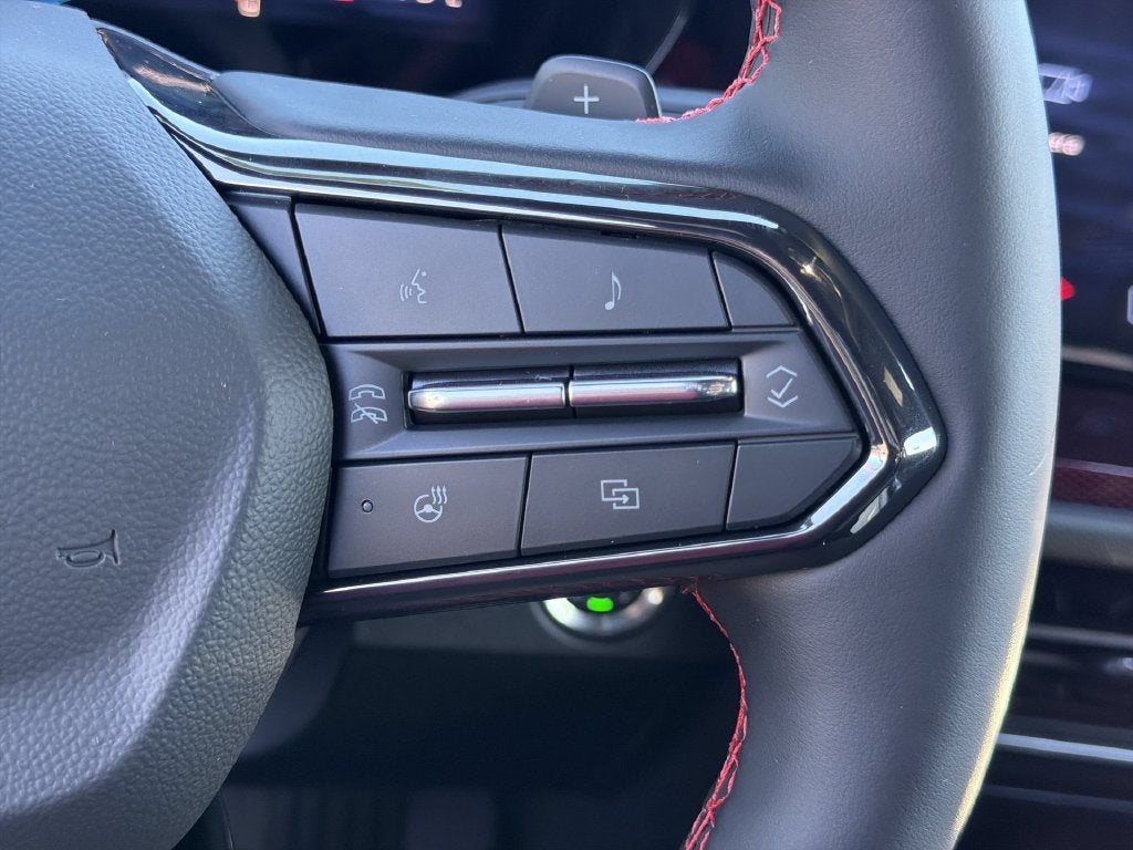 2027 Chevrolet Traverse RS - Photo 28