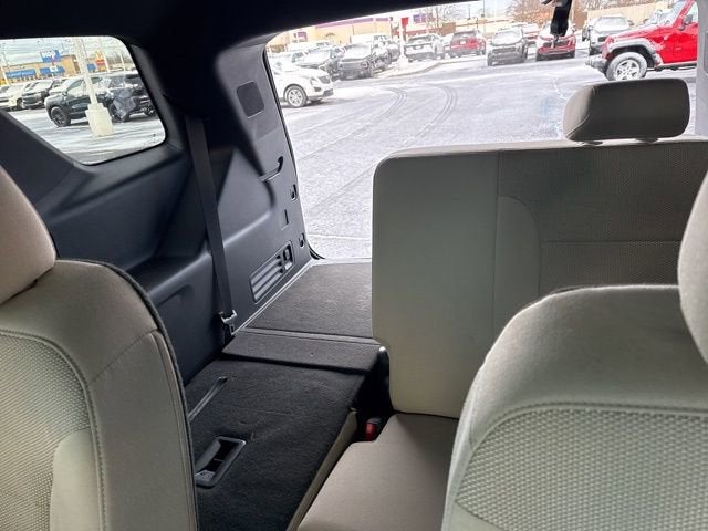 2024 Chevrolet Traverse Limited LT Cloth