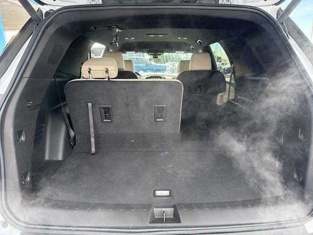 2024 Chevrolet Traverse Limited LT Cloth