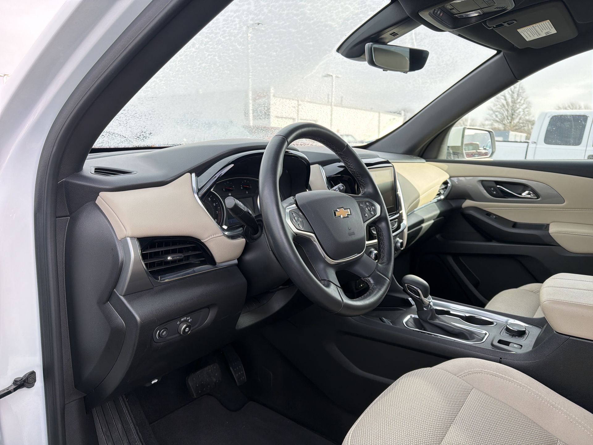 2024 Chevrolet Traverse Limited LT Cloth