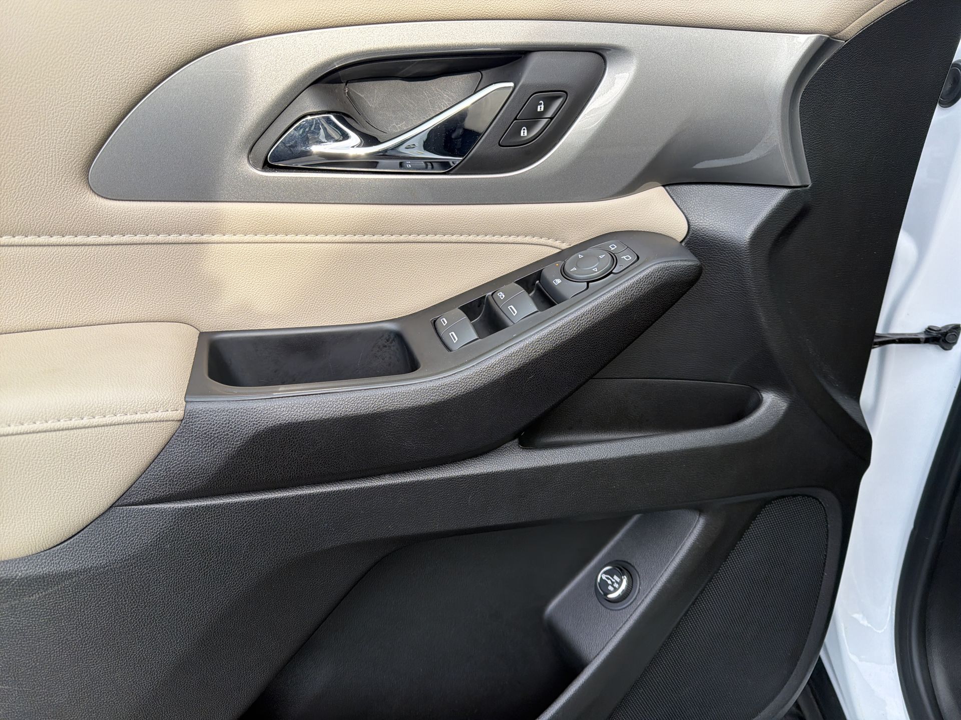 2024 Chevrolet Traverse Limited LT Cloth