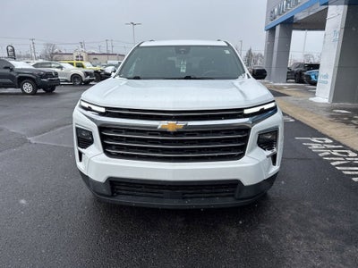 2024 Chevrolet Traverse LT