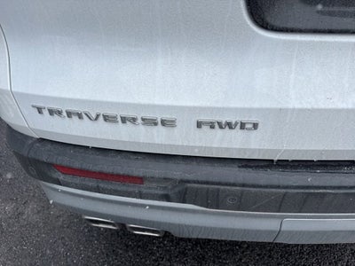2024 Chevrolet Traverse LT