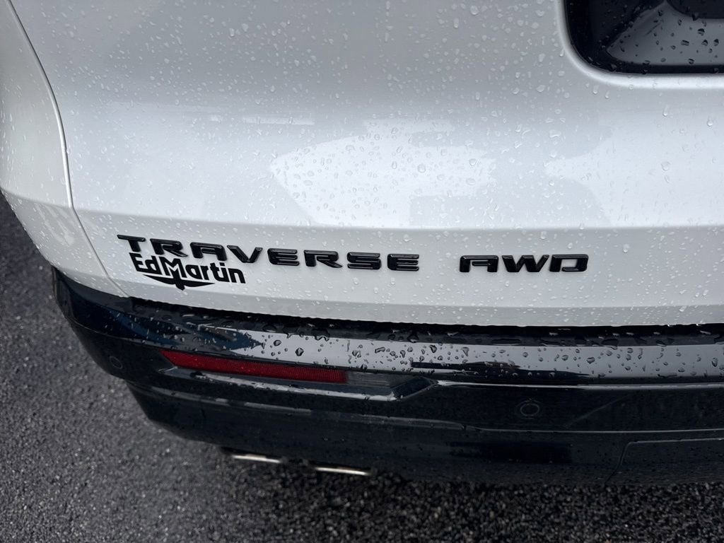 2024 Chevrolet Traverse RS