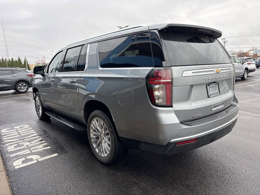 2024 Chevrolet Suburban LT