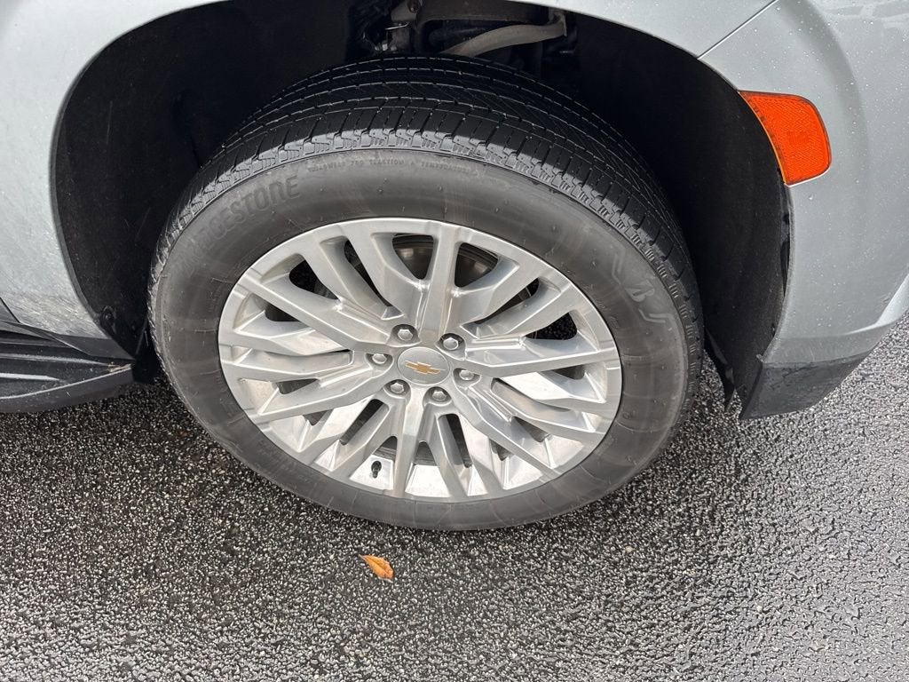 2024 Chevrolet Suburban LT