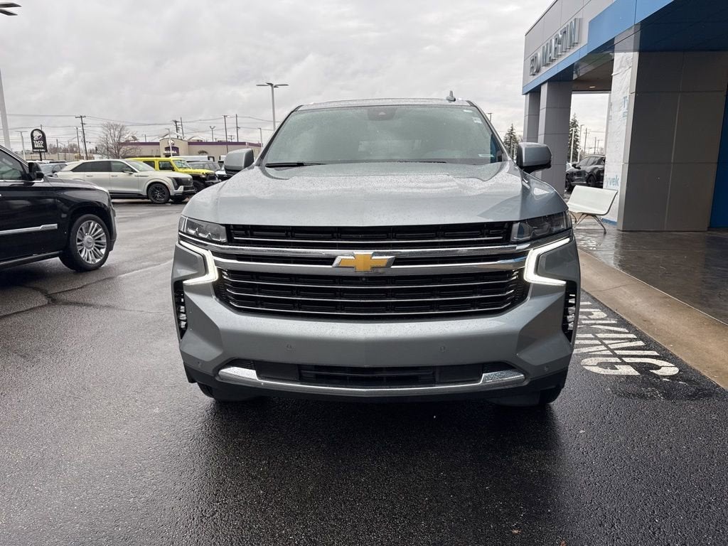 2024 Chevrolet Suburban LT