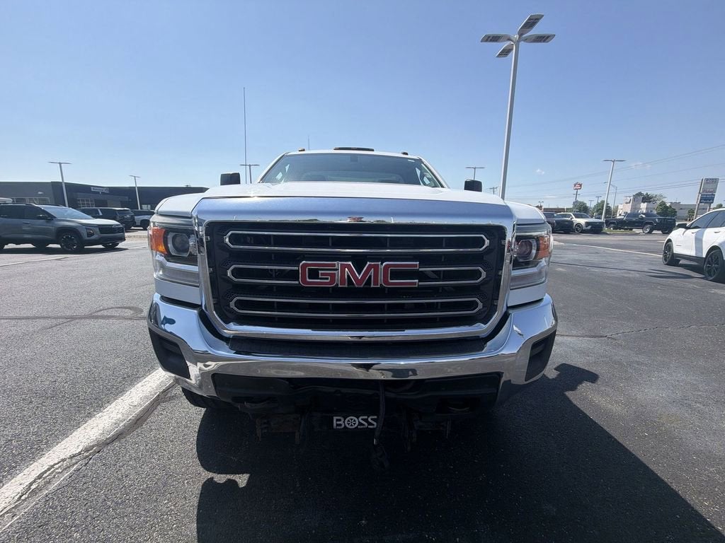 2016 GMC Sierra 2500 HD REG CAB 4WD 133.6