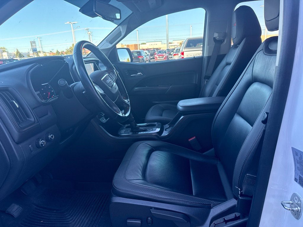 2021 GMC Canyon 4WD AT4 w/Leather