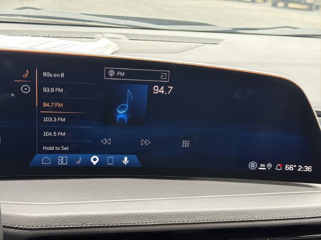 2025 Cadillac XT4 Premium Luxury
