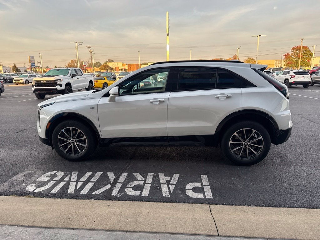 2024 Cadillac XT4 Sport