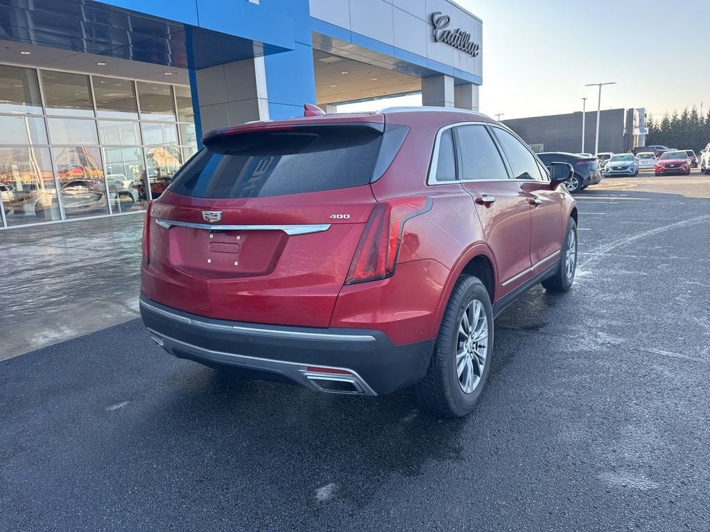 2022 Cadillac XT5 Premium Luxury