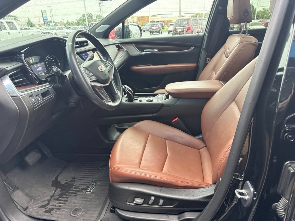 2023 Cadillac XT5 Premium Luxury