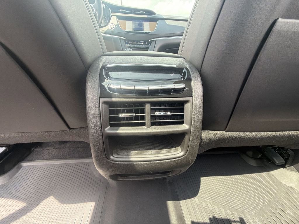 2023 Cadillac XT5 Sport