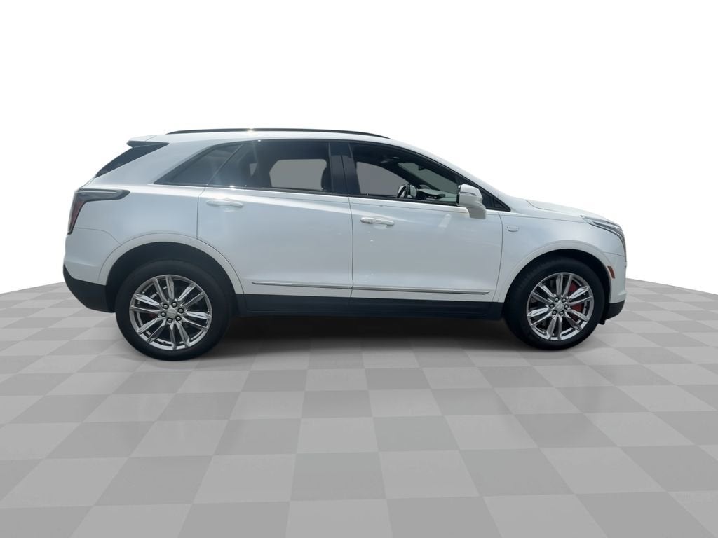 2023 Cadillac XT5 Sport