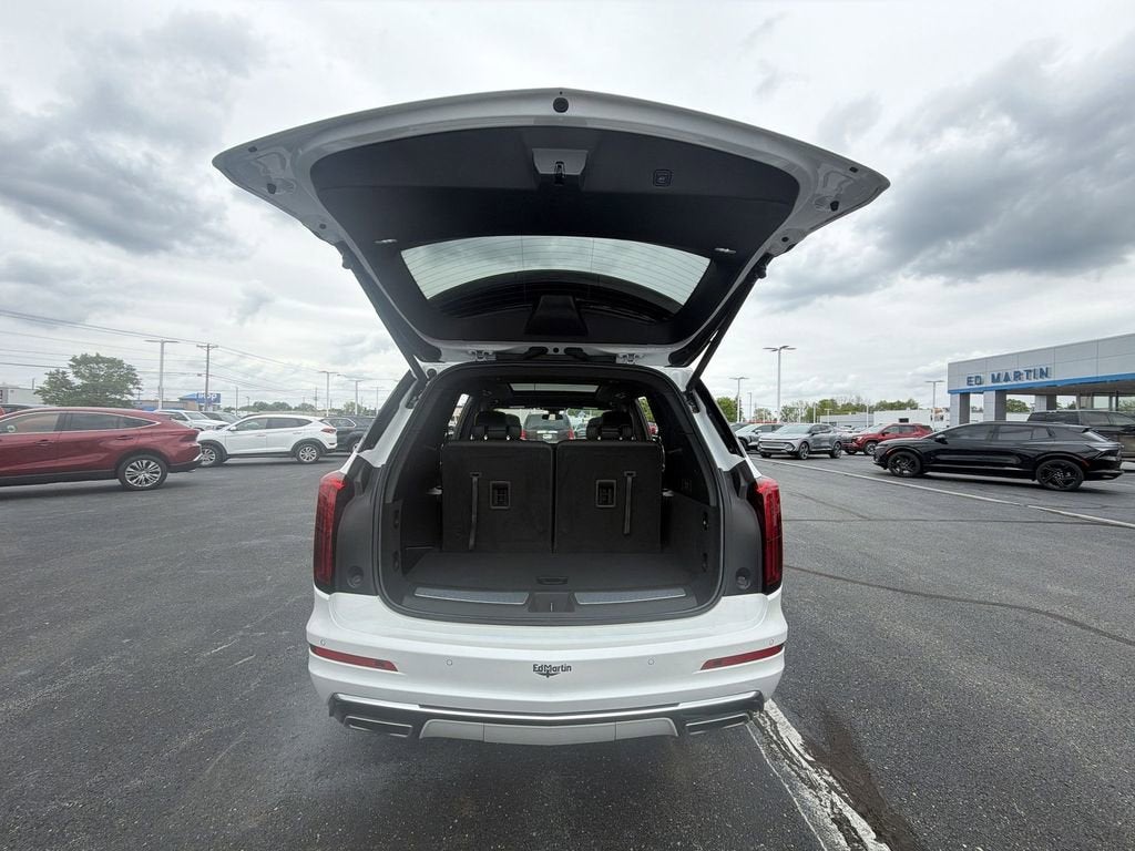 2023 Cadillac XT6 Luxury